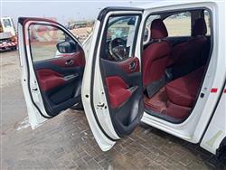 نيسان نافارا